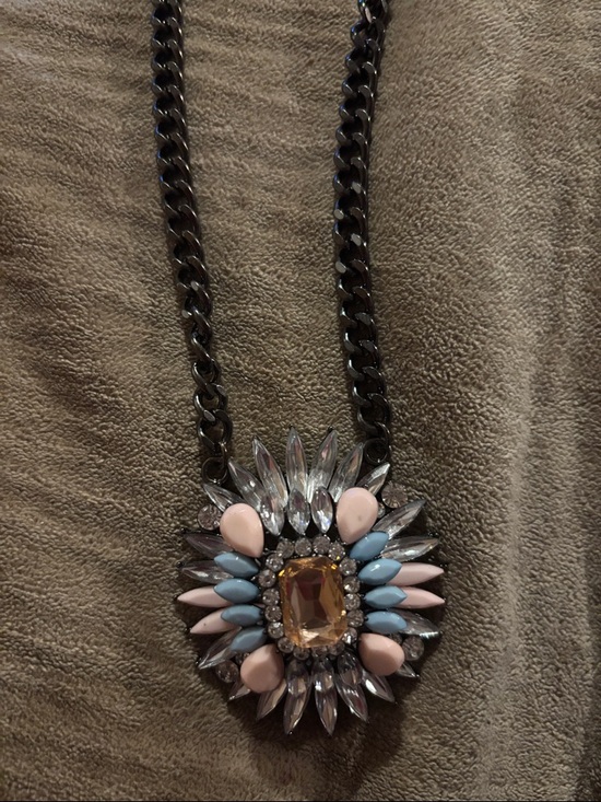 Jewelry - Statement Multicolor Pendant Necklace - Pink & Blue Crystal Flower